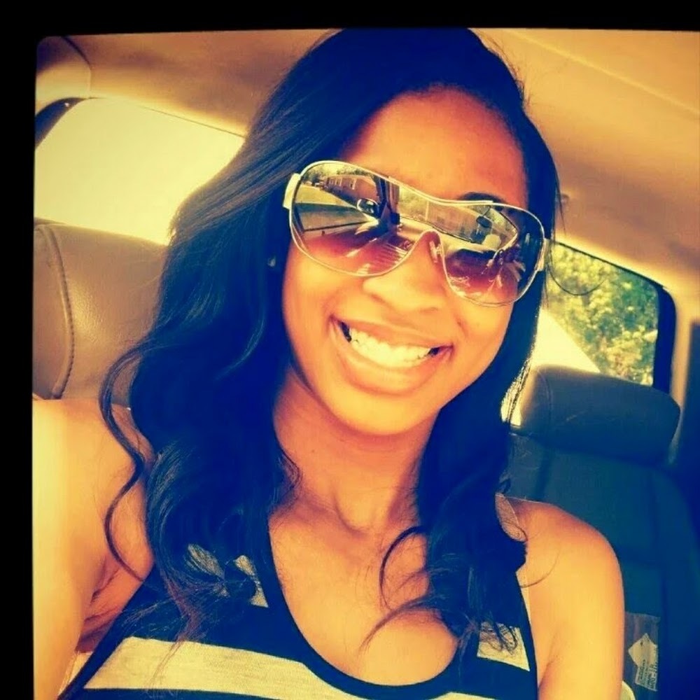 Meet your Posher, Jolesia